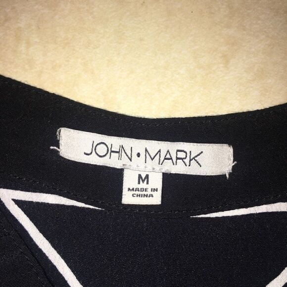 John Mark tank top size medium - Picture 6 of 6